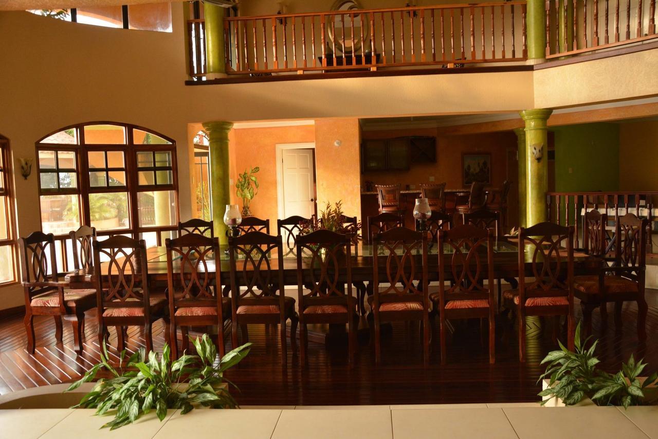 Milbrooks Resort มอนเทโกเบย์ ภายนอก รูปภาพ