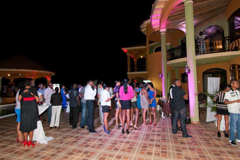 Milbrooks Resort มอนเทโกเบย์ ภายนอก รูปภาพ