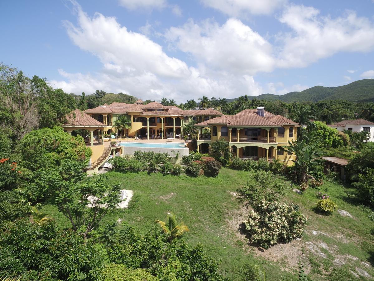 Milbrooks Resort มอนเทโกเบย์ ภายนอก รูปภาพ