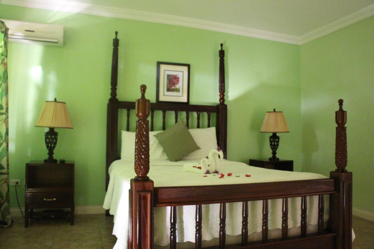 Milbrooks Resort มอนเทโกเบย์ ภายนอก รูปภาพ